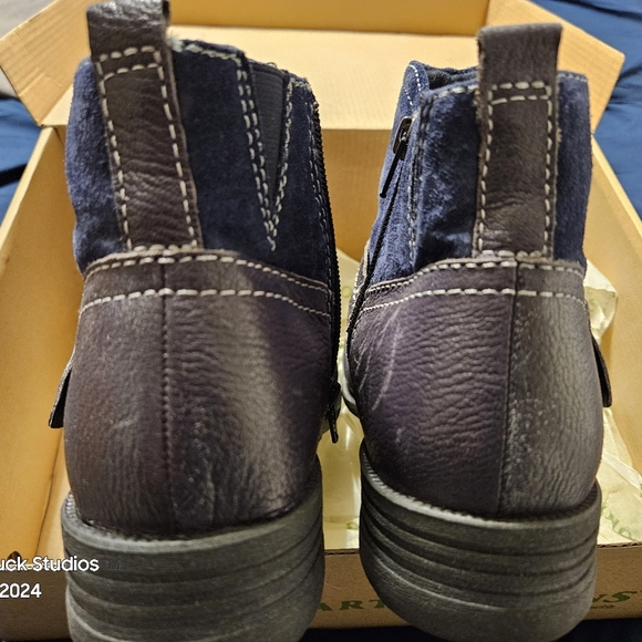 Blue Suede Leather Shorty Ankle Boots Admiral Blue Americana 9 Wide Paris - Picture 11 of 16